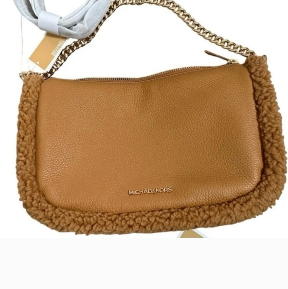 Micheal kors Carmella Deer Crossbody